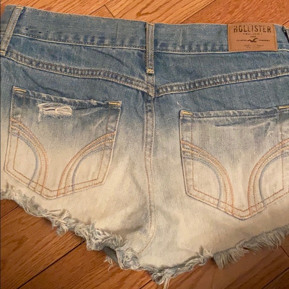 Denim shorts - Picture 4 of 8